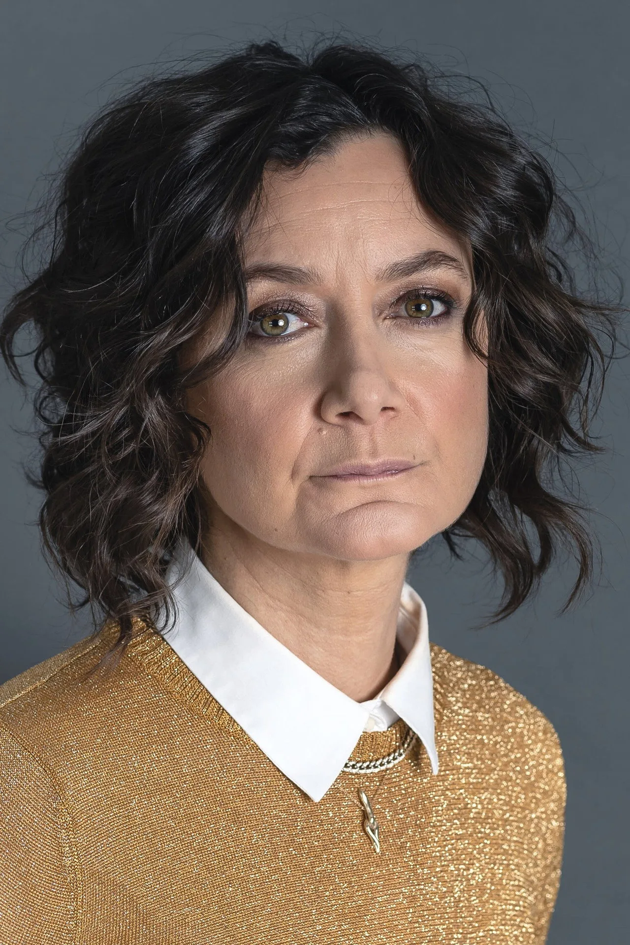 Imagem de Sara Gilbert — Sara Gilbert entra em The People v. Gorilla Grodd