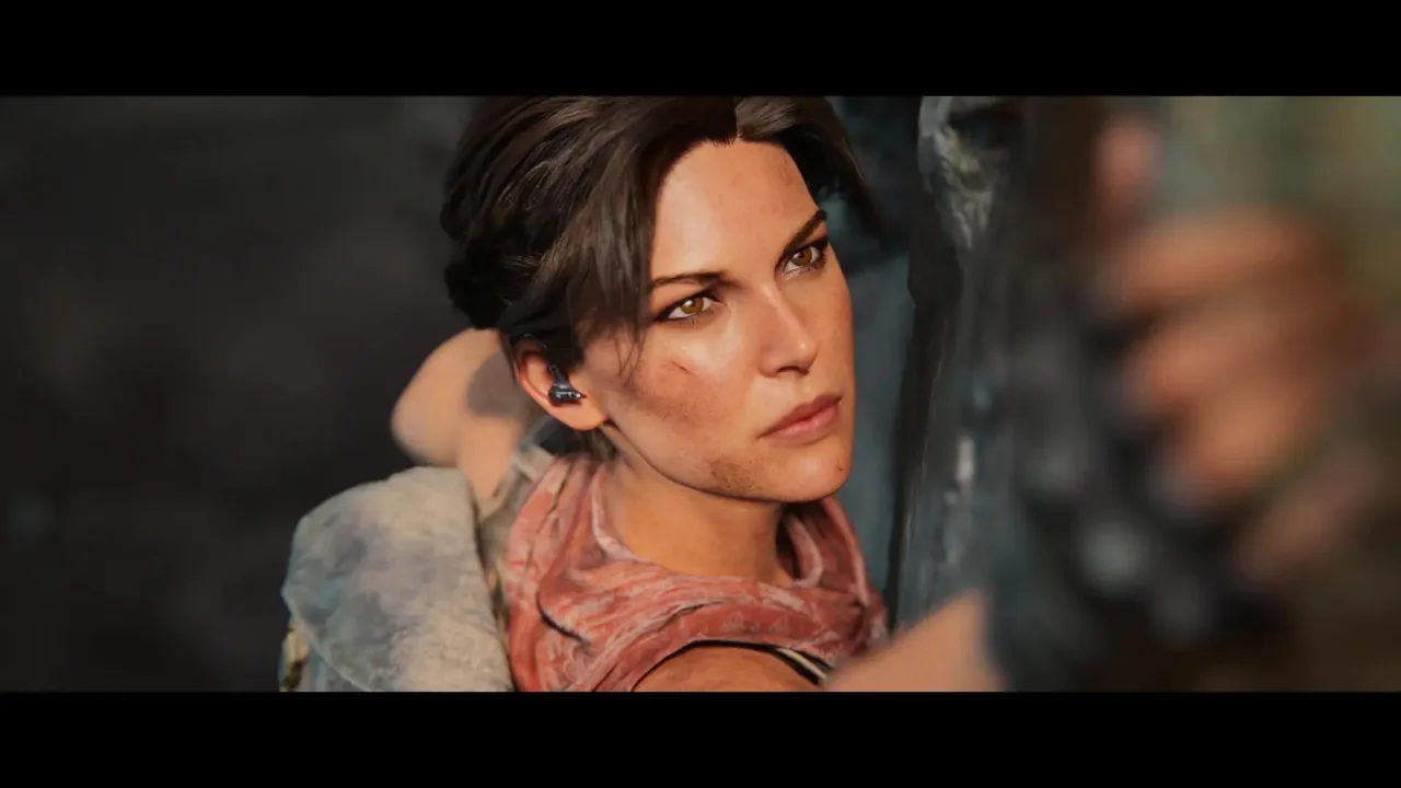 Lara Croft em pose de agachamento, segurando halteres, ao lado de uma garrafa de água e um cronômetro