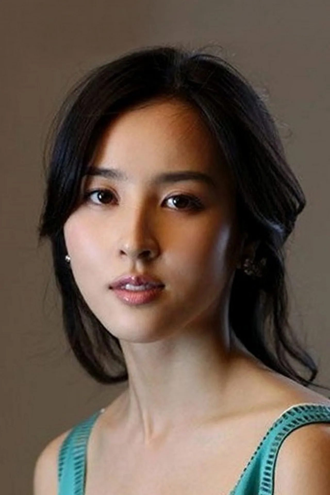 Imagem de Han Hye Jin — My Sibling’s Romance 2: painel original volta, BamBam sai