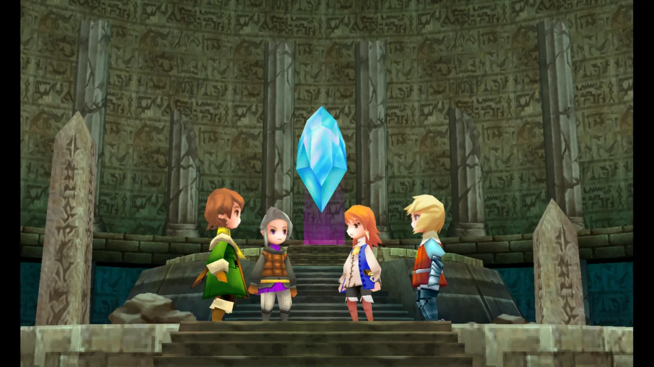 Jovem gamer faz alongamento de braços, segurando controle e garrafa d'água ao lado da caixa de FFVII