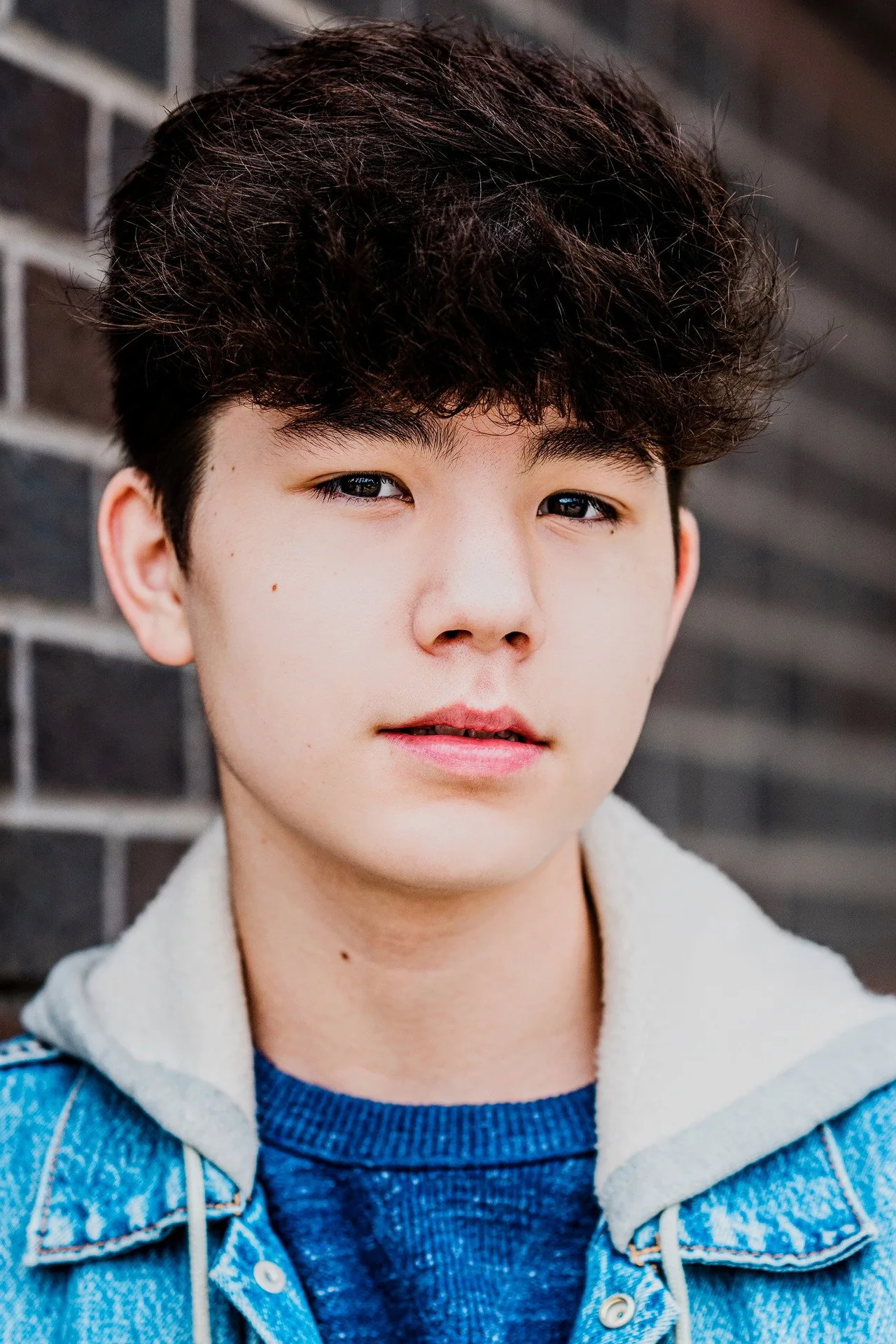 Imagem de Logan Kim — Logan Kim nega rumor de dubladores em live‑action no Duo