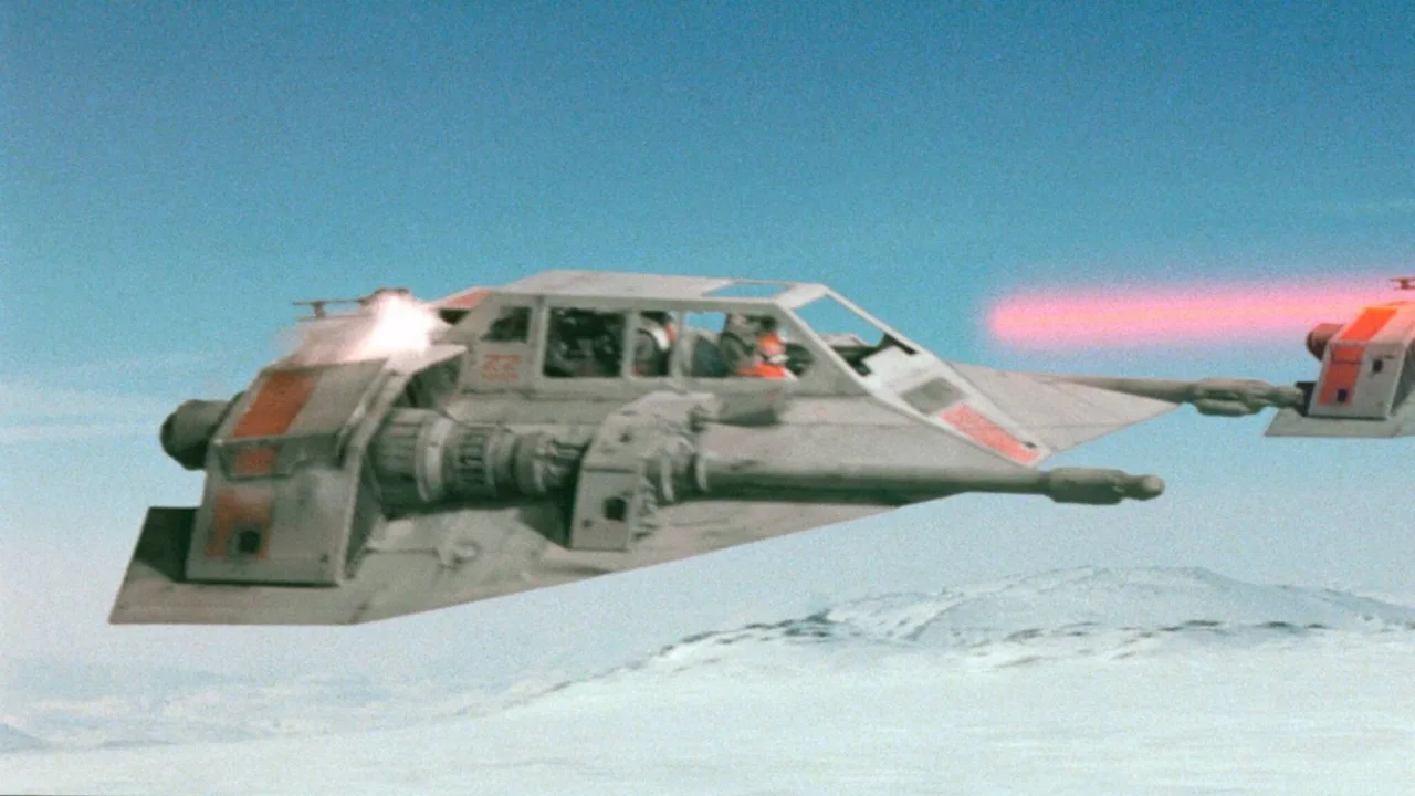 Protótipo do Snowspeeder Power of the Force 1996 em plástico azul e peças transparentes no leilão Heritage