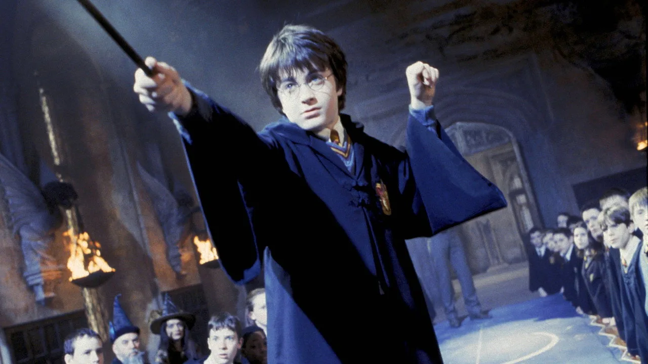 Imagem de Harry Potter — Harry Potter série da HBO corrige erro de elenco dos pais