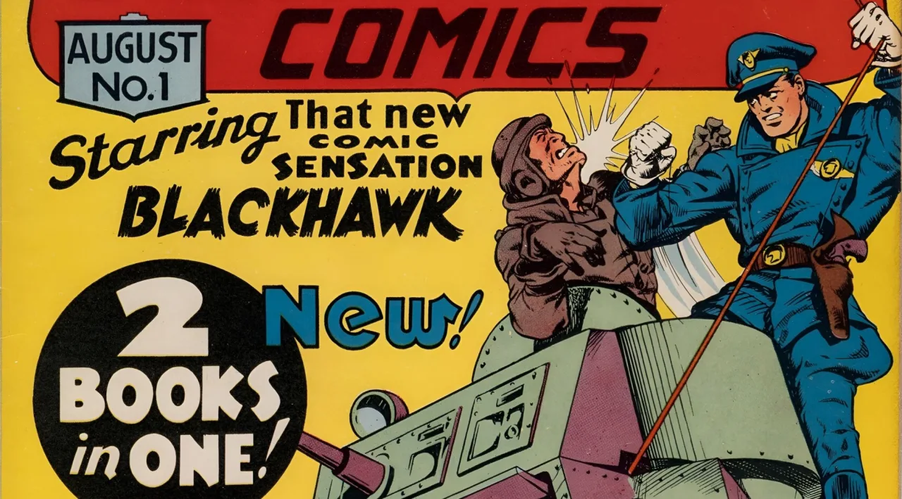 Capa do Blackhawk #1 de 1941, com o piloto de asas negras em ação e o selo da Heritage Auctions ao lado