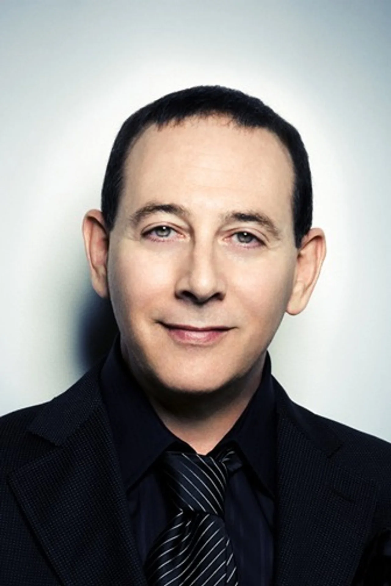 Imagem de Paul Reubens — Mystery Men (1999): Superhero Comedy que antecedeu o MCU