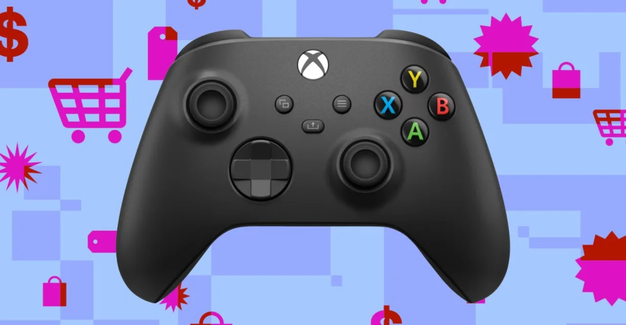 Controle Xbox sem fio preto ao lado de um cartão‑presente digital de $50, com logo da Newegg ao fundo