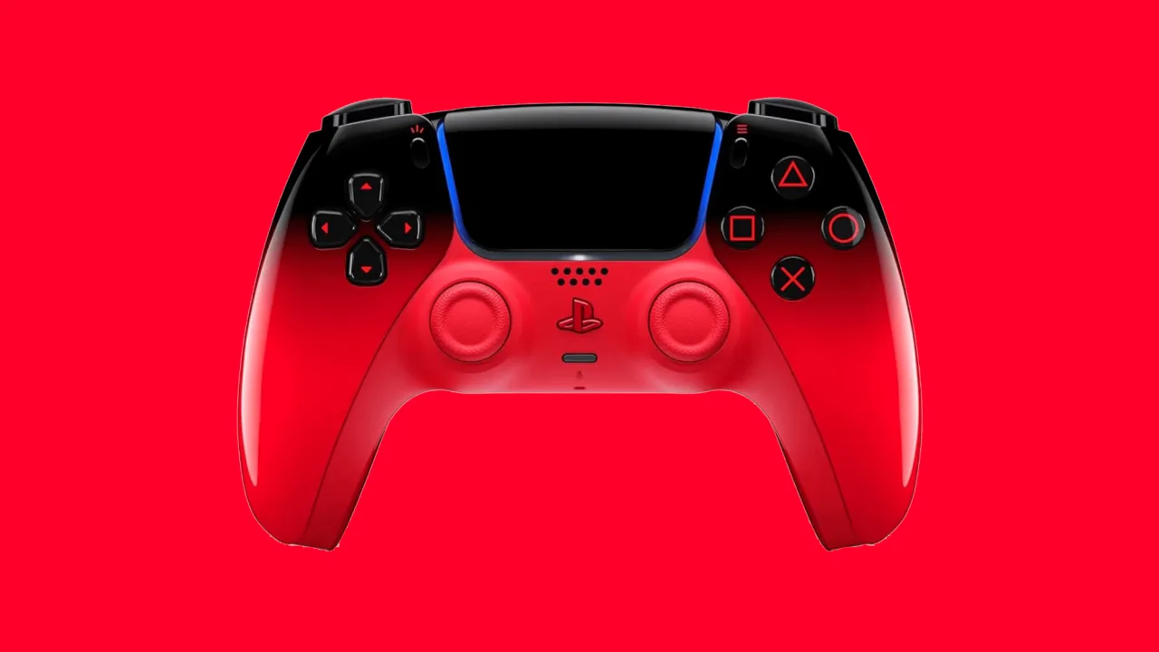 Um controle de PS5 sobre uma mesa com um frasco de suplementos, um copo de água e um notebook exibindo a tela de Kynseed