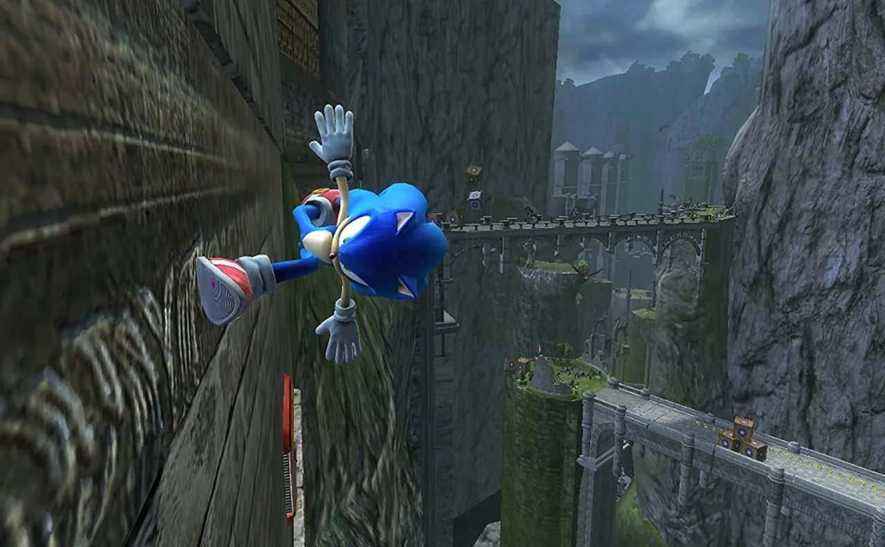 Jovem vestindo camiseta azul do Sonic faz alongamento com halteres ao lado de console e controles