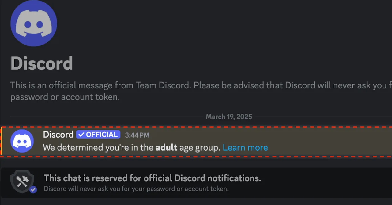 Tela do Discord exibindo o novo selo de verificação de idade ao lado do logo roxo e um ícone de cadeado