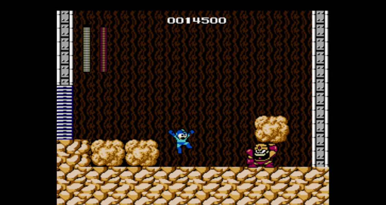 Jovem suando, fazendo flexões ao lado de um controle de Mega Man sobre um tapete de yoga