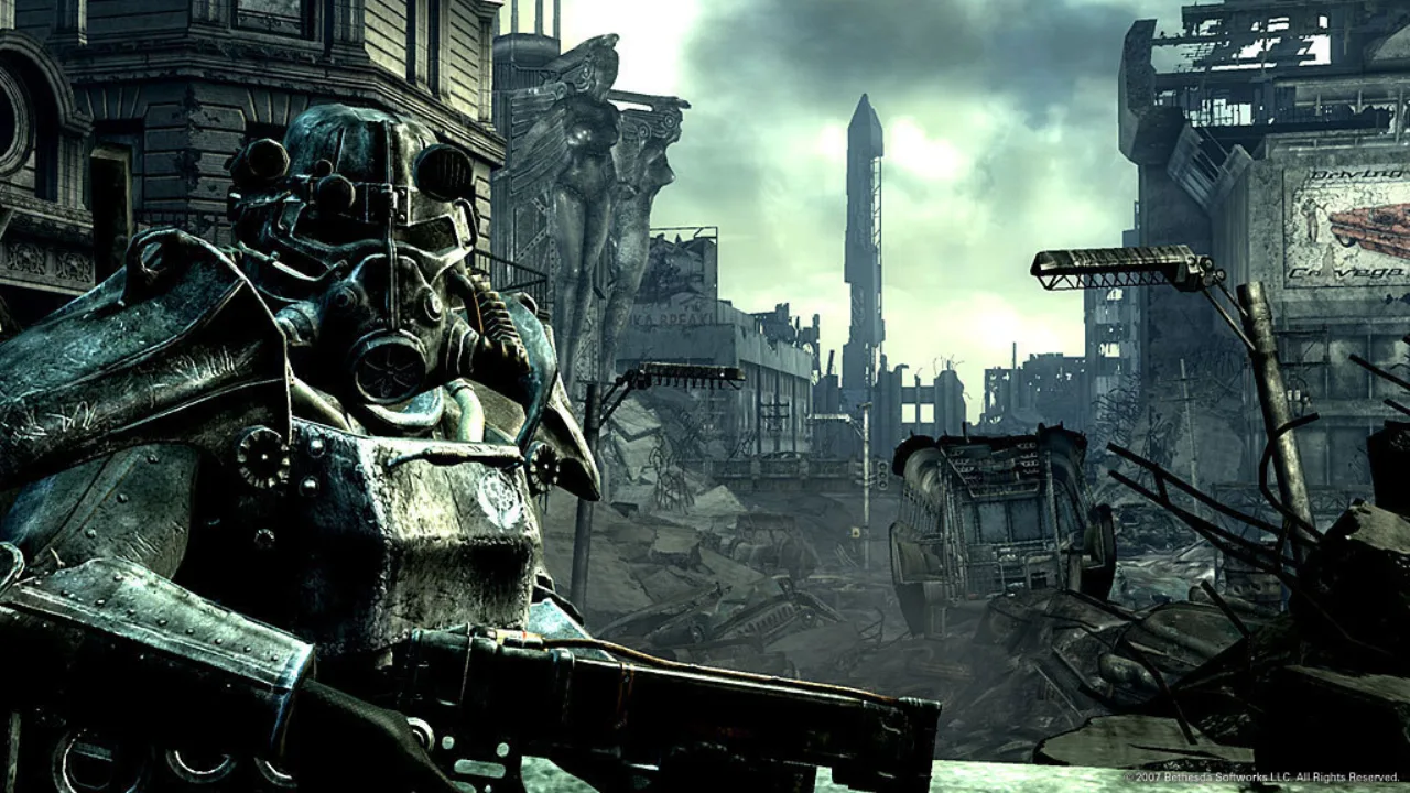 Um gamer em postura de agachamento, segurando o controle do Fallout 76, com garrafa de água e barra de proteína ao lado