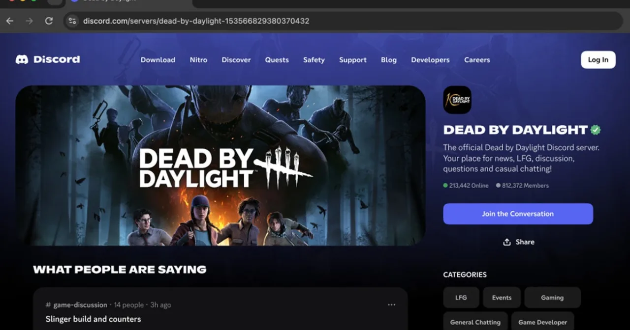 Tela de computador exibindo resultados do Google com um servidor Discord marcados descobríveis ao lado do logo Discord
