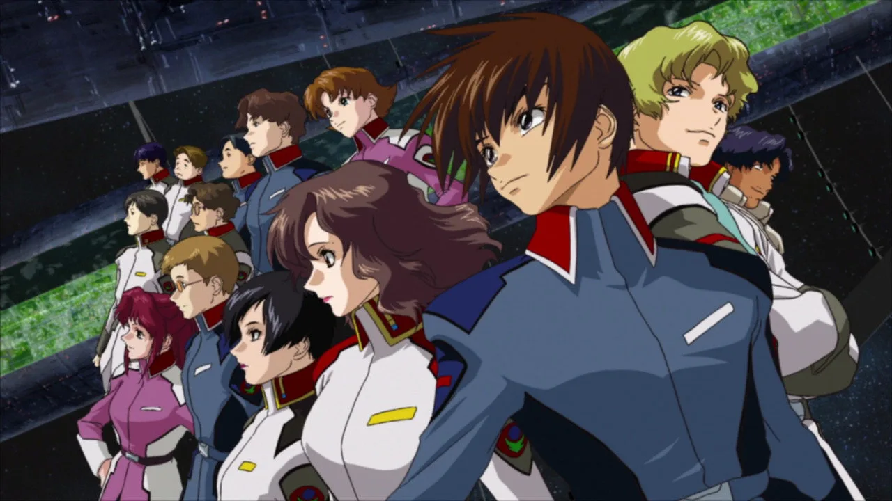 Um diretor segurando um modelo de Gundam ao lado de câmeras de cinema e luzes de set, simbolizando a fase de pós‑produção
