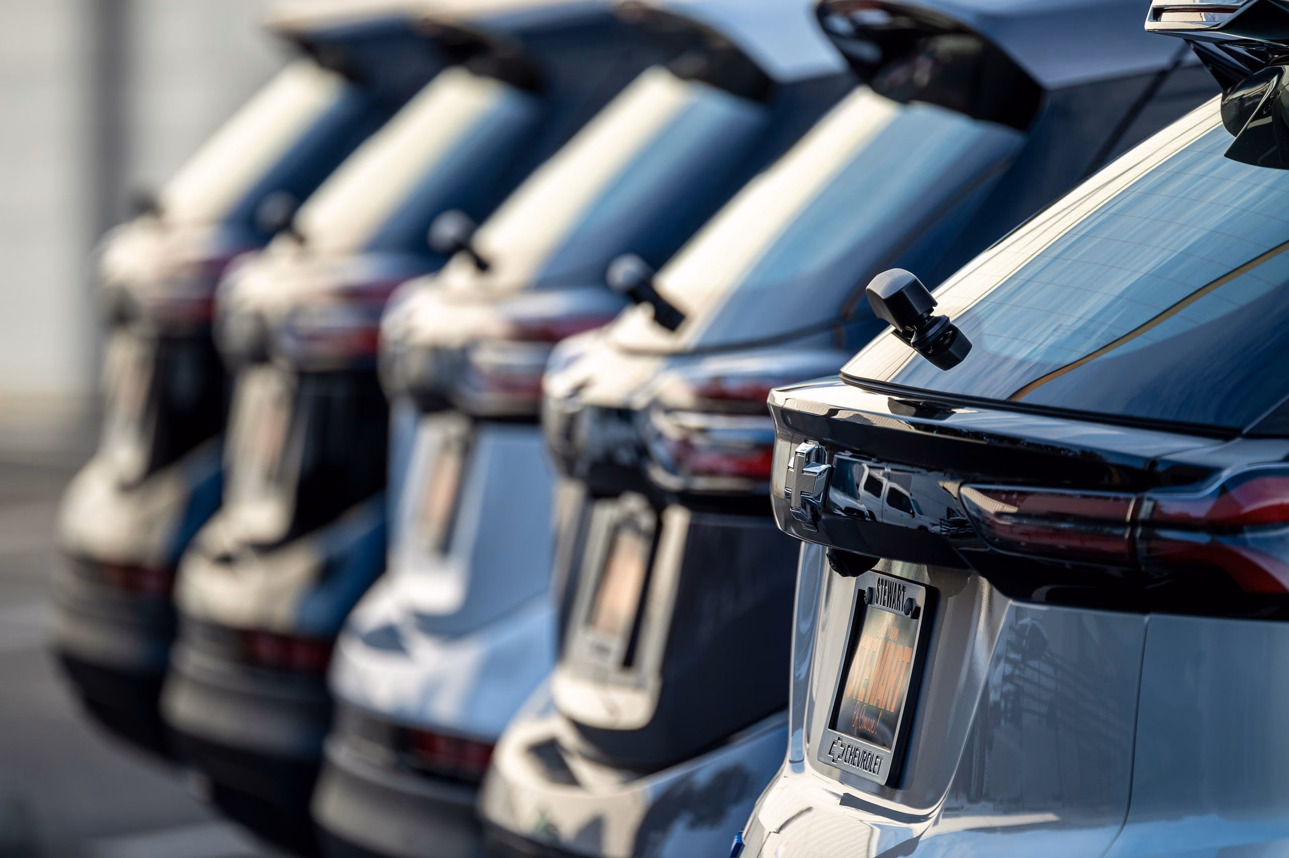 Onda de carros elétricos usados promete derrubar preços no mercado