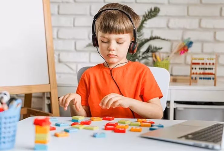 Estrategias para inclusao de autistas em condominios
