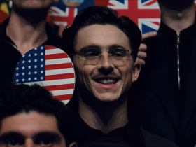 Josh Safdie confirma participação secreta de Robert Pattinson em Marty Supreme — Assista agora 3 img 9634576b0d1ef89df6ecc2a352941594