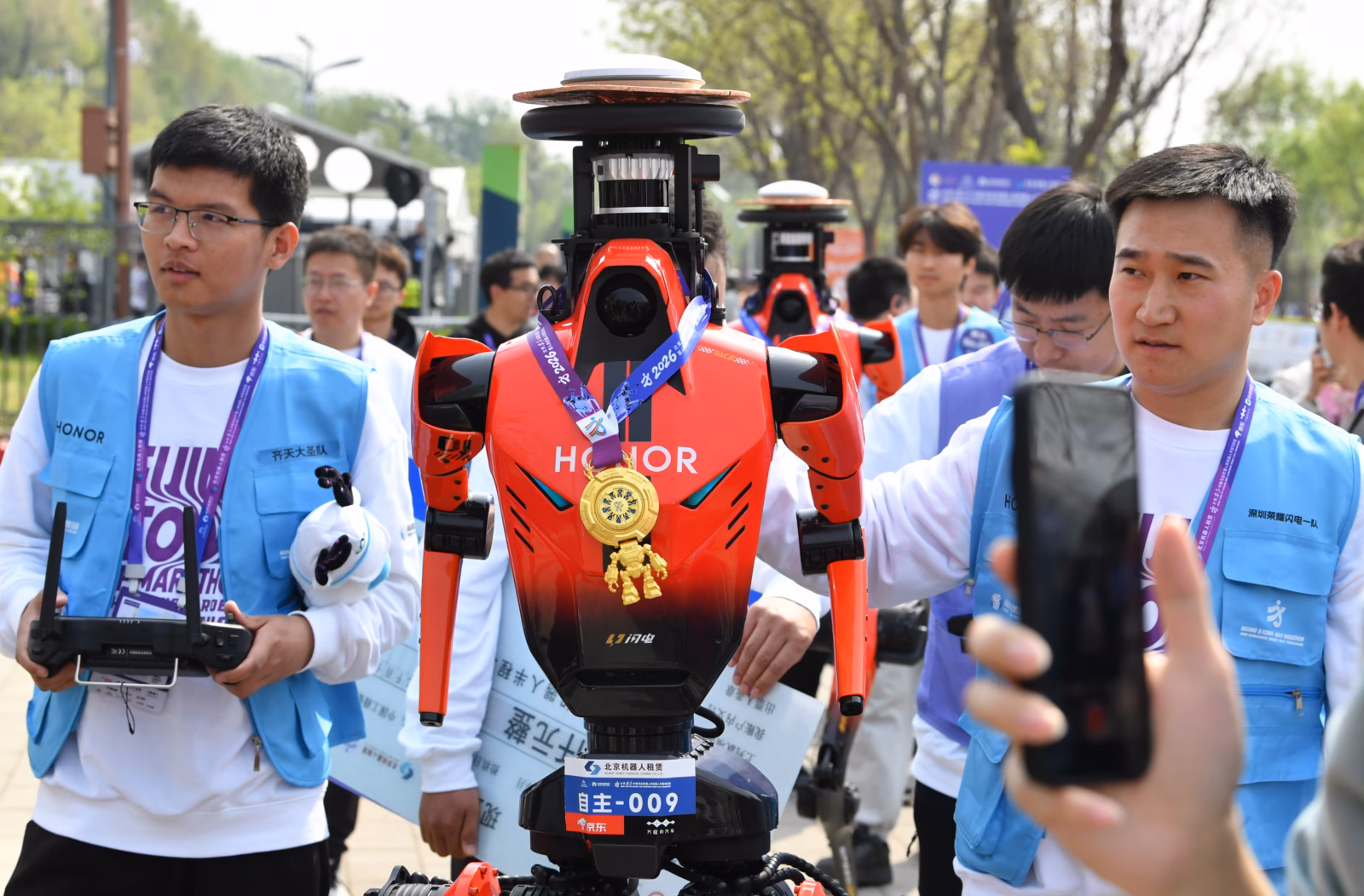 8f3772c69779e402dbe244136a2701f0